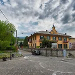 Foresteria Valdese Hotel *